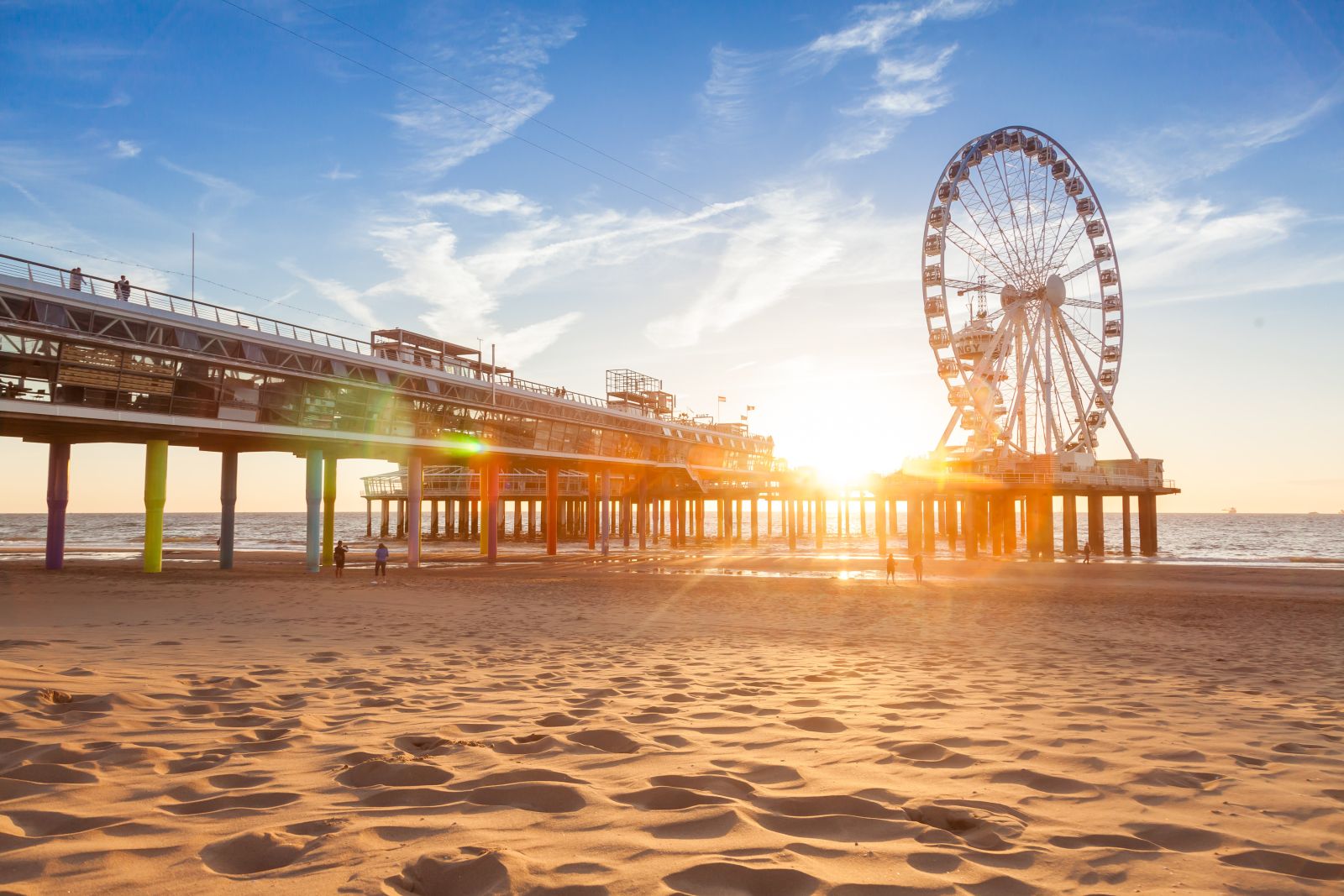 Scheveningen pier.jpg